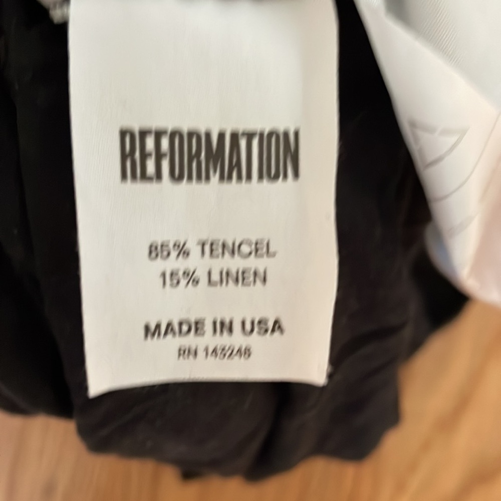 Reformation tee - Picture 2 of 2